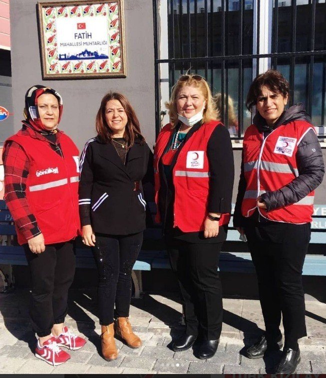 Semra Sarıışık Tozaraydın Herkesi Kan Vermeye Davet Etti