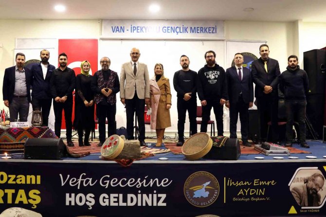 İ̇pekyolu’nda Neşet Ertaş İçin Vefa Gecesi