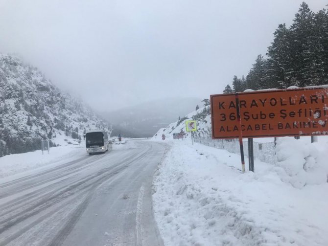 Antalya-konya Karayolunda Ulaşım Normale Döndü