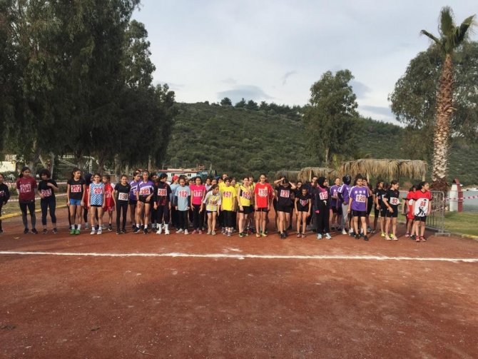 Aydın Kros Yarışları’nda 430 Sporcu Dereceye Girmek İçin Ter Döktü
