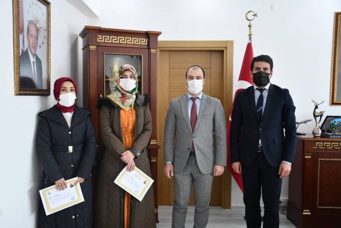 Örnek Öğretmenlere Başarı Belgesi