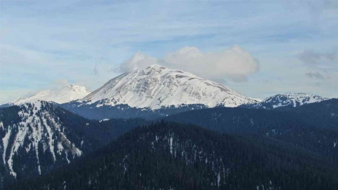 Kar Manzarası İle Mest Eden Ilgaz Dağı, Havadan Görüntülendi