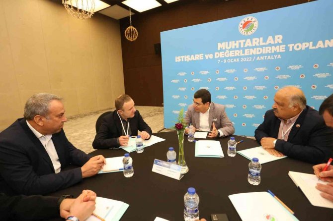 Başkan Tütüncü Muhtarlarla Buluştu