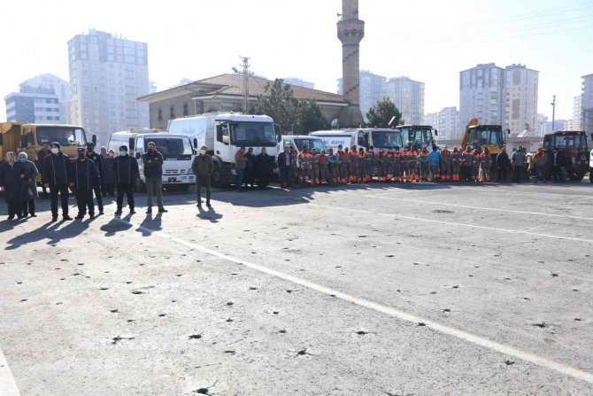 Melikgazi’de Her Hafta Bir Mahallede Toplu Temizlik