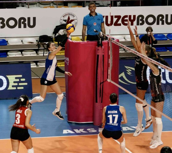 Kuzeyboru Evinde Sarıyer Belediyespor’u Yendi