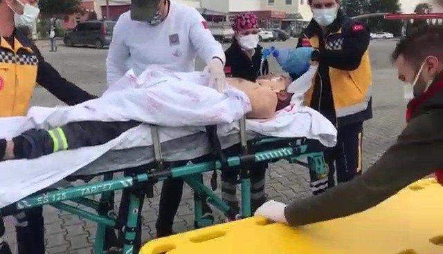 Kereste Makinesinin Kopan Pervanesi Boynunu Kesen Şahıs Ağır Yaralandı