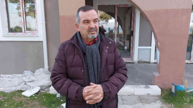 Hırsızlar Avukatın İki Ayrı Yerdeki Yazlığını Soydu