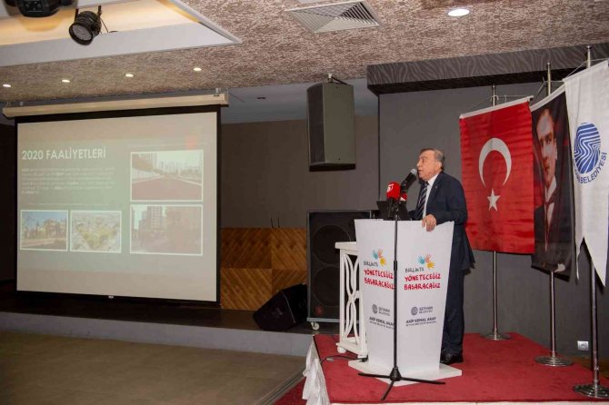 Başkan Akay Açıkladı: “Kent Meydanı Büyükşehir’e Devrediliyor”