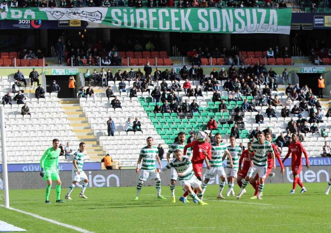 Spor Toto Süper Lig: İ̇h Konyaspor: 0 - Dg Sivasspor: 0 (İ̇lk Yarı)