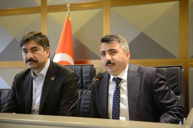 Yıldırım Belediyesi’nden Personele Tavandan Destek