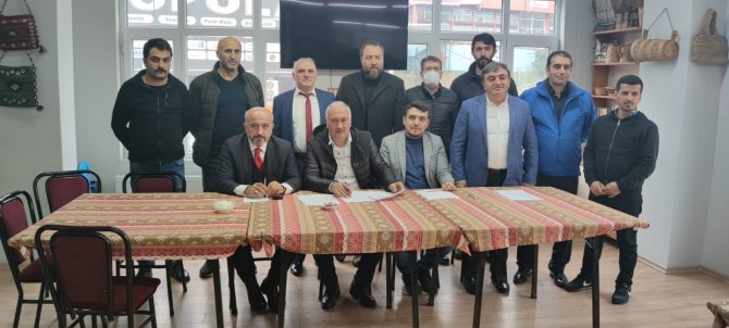 Gümüşhaneliler Derneği’nde Davut Karakaş Güven Tazeledi