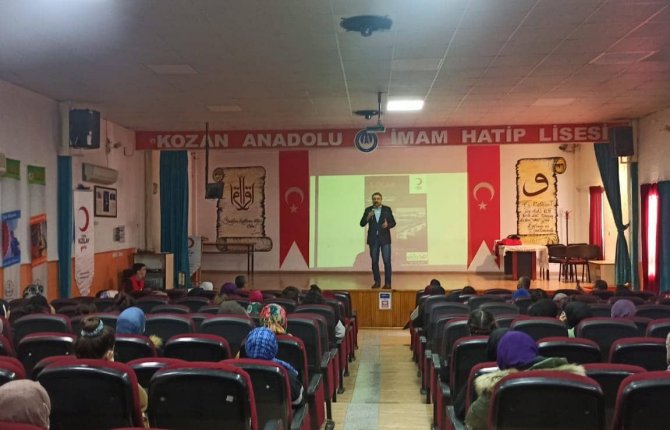 Kozan’da “Bayrak Şehir Adana Ve Kahraman Kozan" Konferansı