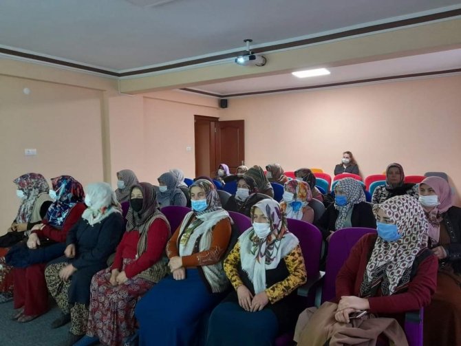 "Covid 19 Salgın Yönetimi Ve Evdeki Hasta İ̇zlenimi" Semineri