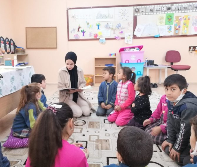 Akdağmadeni Kütüphanesi Okullarda Okuma Etkinliği Başlattı