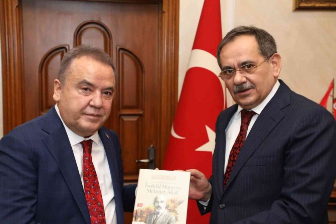 Muhittin Böcek: “Samsun’a Gelince Askerlik Anılarım Canlandı”