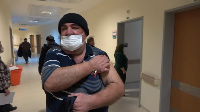 Vakalar Arttı, Vatandaşlar Aşıya Koştu