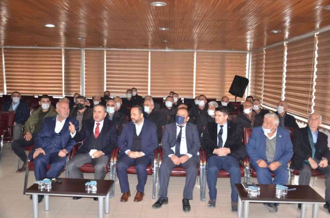 Gübre Fiyatlarına Yetişemeyen Çiftçi, Çareyi Gidya Ve Leonarditte Arıyor