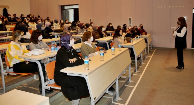 Çakü’de Fitoterapinin Beslenmedeki Yeri Konuşuldu