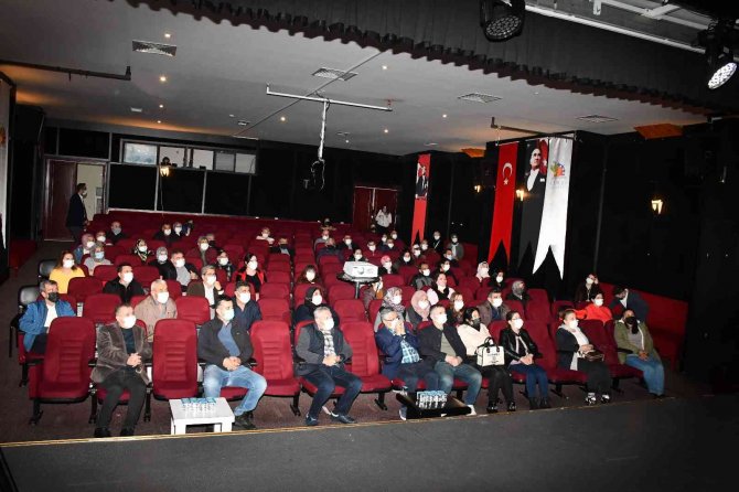 Başkan Topaloğlu, Yks’ye Hazırlanan Öğrencilerin Aileleriyle Buluştu