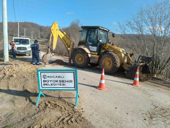 Gebze Tepemanayır’da Bozulan Yola Bakım