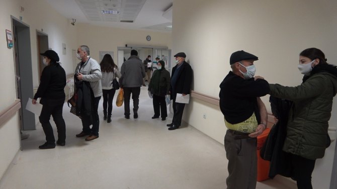 Vakalar Arttı, Vatandaşlar Aşıya Koştu