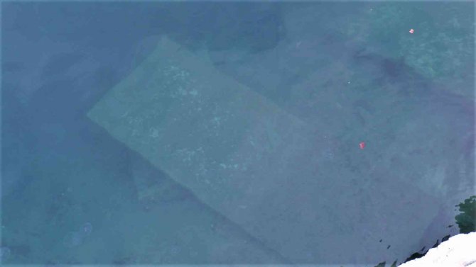 Kurbağalıdere’de Tonlarca Ağırlıktaki Beton Plakalar Suya Düştü