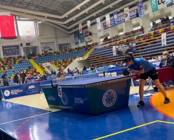 Bursa Büyükşehir Belediyespor, Masa Tenisi Süper Ligi’nde 4 Maçta 3 Galibiyet Elde Etti