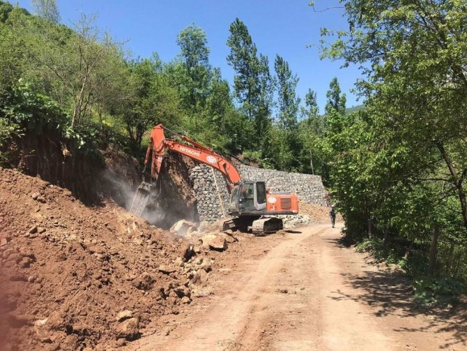 Ordu’da Yollara Kale Gibi Duvar