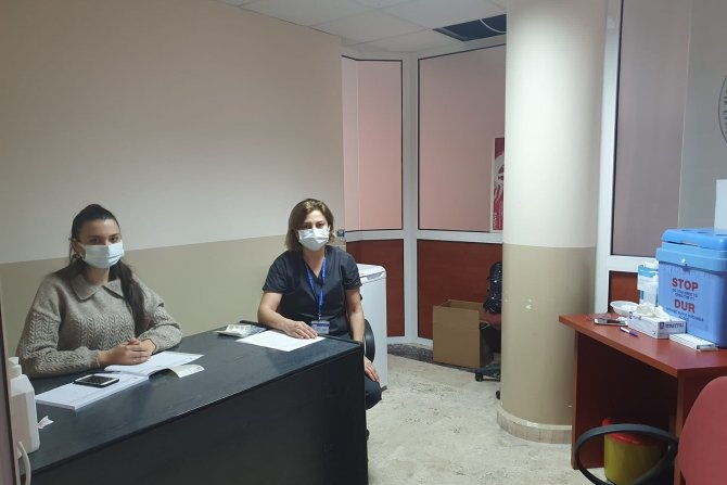 Paü’de Mobil Aşı Uygulaması İle 3 Bin Kişi Aşılandı