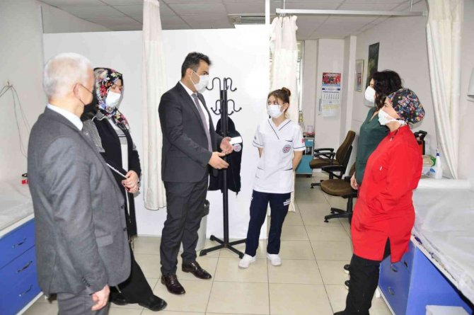 Gümüş’ten Geleceğin Sağlıkçılarına Ziyaret