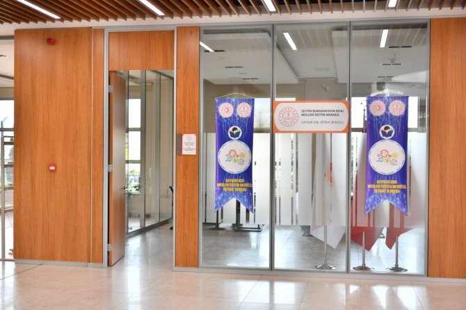 Osb’ler, Mesleki Eğitimin’ İrtibat Noktası’