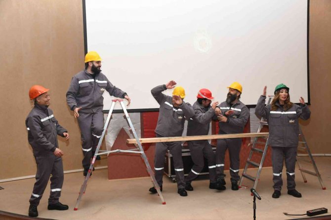 Sanayi Çalışanlarına İş Sağlığı Ve Güvenliği, Tiyatro Yoluyla Anlatılıyor
