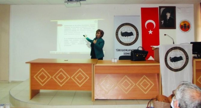 Kozan’da “Kadına Taciz Ve Kadına Şiddet” Semineri