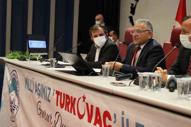 Turkovac’ı Geliştiren Aykut Özdarendeli: “Turkovac, Hem Milletimize Hem De Daha Yüksek Ölçekli Üretimle Birlikte Aşıya İhtiyaç Duyan Ve Talep Eden Ülkelere De Bir Şekilde Şifa Olacaktır”