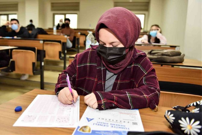 Yıldırım’dan Öğrencilere Yks Provası
