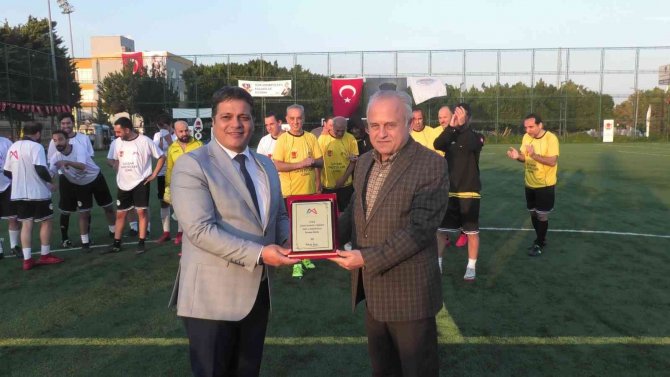 Büyükşehir Belediyesi, Gazeteciler İle Dostluk Maçında Buluştu