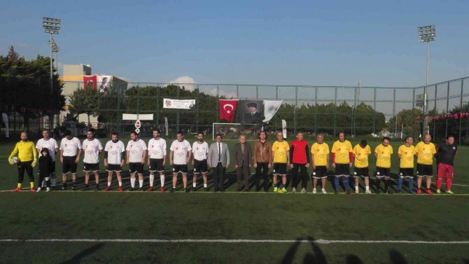Büyükşehir Belediyesi, Gazeteciler İle Dostluk Maçında Buluştu