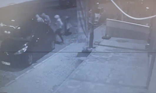 4 İşletmeden 200 Bin Tl Değerindeki Telefon Ve Laptop Çalan Hırsızlar Yakalandı