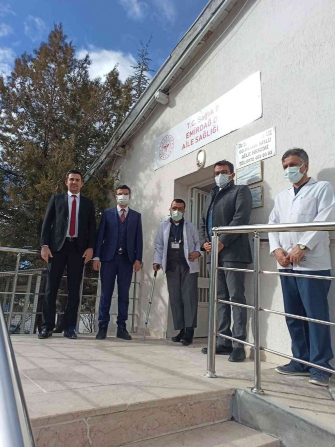 Korkmaz, Sağlık Çalışanlarının Sorunlarını Dinledi