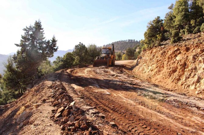 Büyükşehir’den 46 Milyon Tl’lik Yol Yatırımı