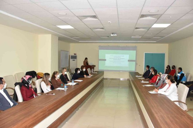 Aydın’da Evde Sağlık Hizmetleri Hemşireliği Sertifikalı Eğitim Programı Başladı