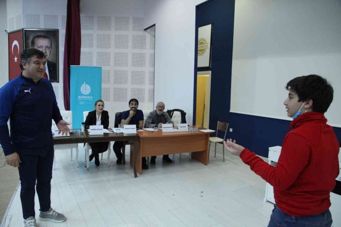 Başiskele’de Sahne Sanatları Topluluğu Kurulacak