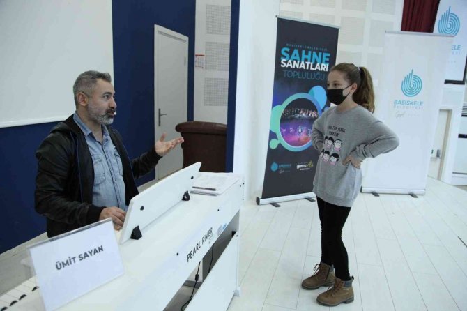 Başiskele’de Sahne Sanatları Topluluğu Kurulacak