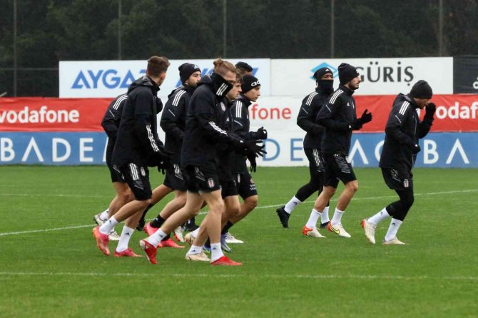 Beşiktaş’a Gaziantep Fk Mesaisi Başladı