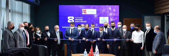 Esob Mesleki Eğitim Merkezi İ̇rtibat Bürosu Hizmete Açıldı