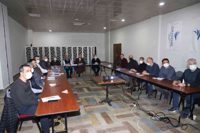 Di̇ski̇ 2021 Değerlendirdi 2022’deki Projeleri Masaya Yatırdı