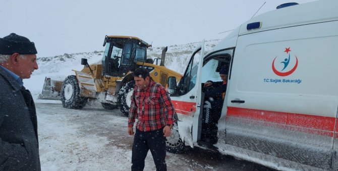 Büyükşehir’den Nefes Kesen Hasta Kurtarma Operasyonu
