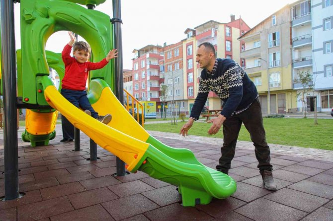 Başkan Kibar: “Belediye Olarak Çocuk Ve Gençlere Yatırım Yapıyoruz”