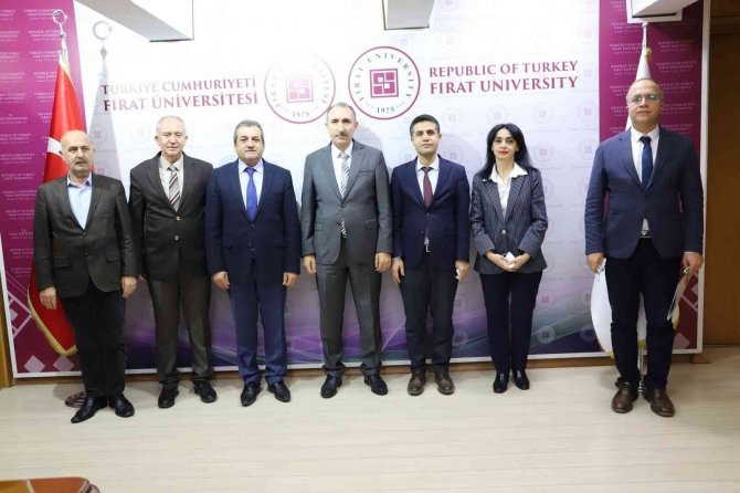 Sağlık İ̇l Müdürlüğü İle Fırat Üniversitesi Arasında İş Birliği Protokolü İmzalandı