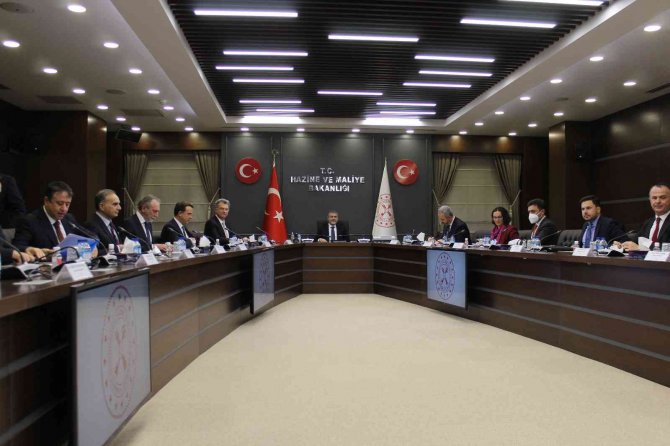 Bakan Nebati’nin Tüsi̇ad Heyeti İle Görüşmesi Başladı